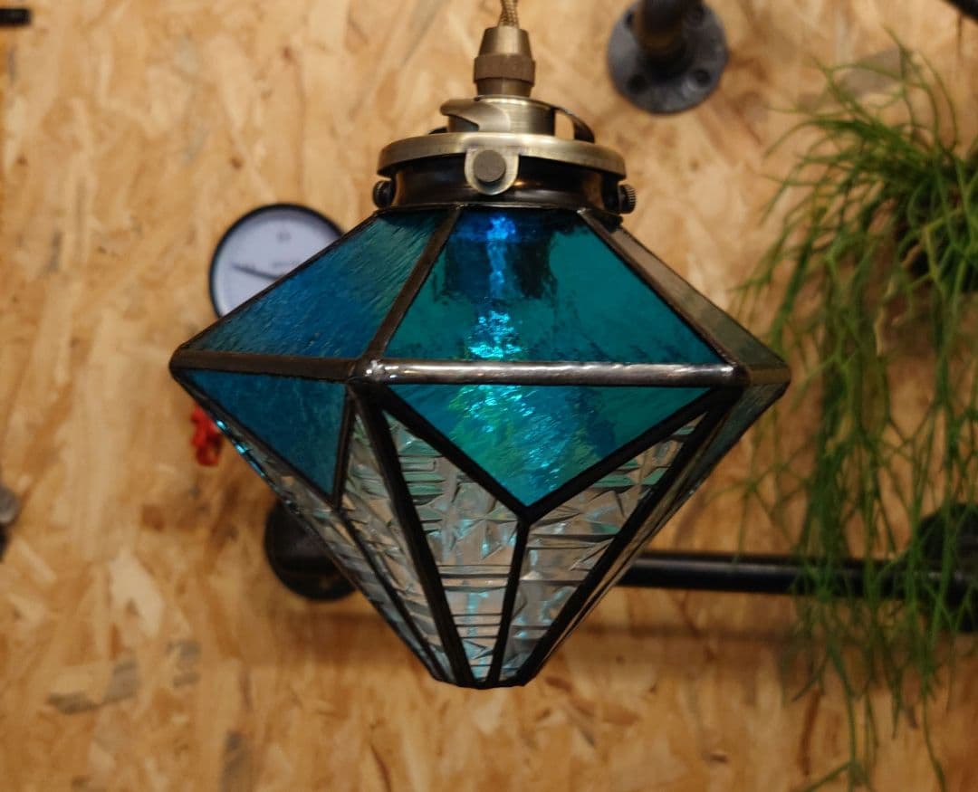 ペンダントライト ステンドグラス